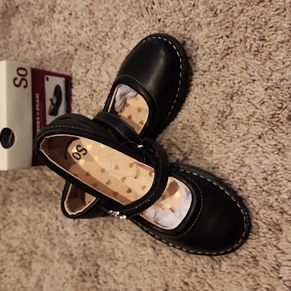 Mary Jane size 3 shoes